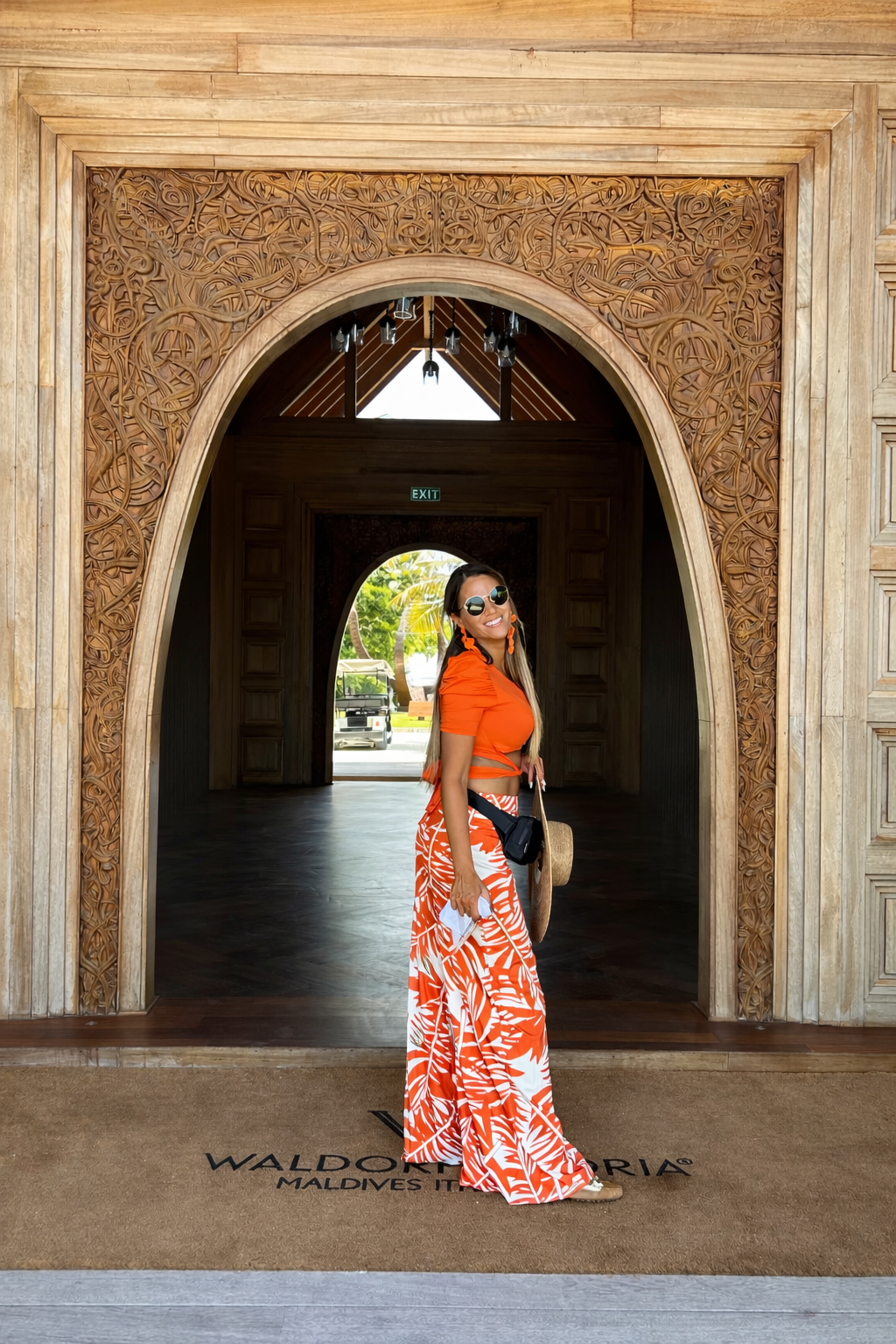 resort arrival waldorf astoria maldives